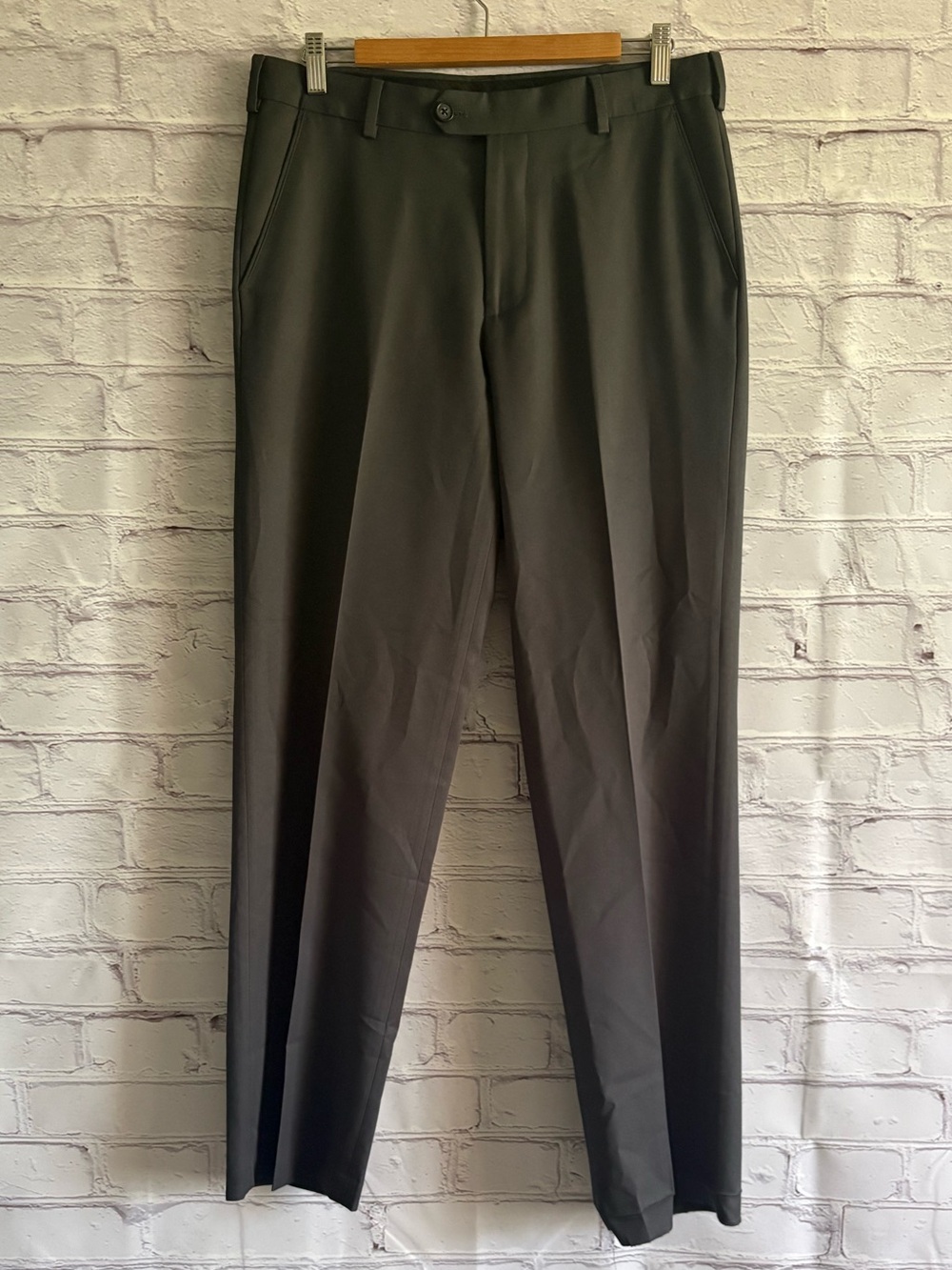 Izod Men's Black Dress Pants - Straight Leg